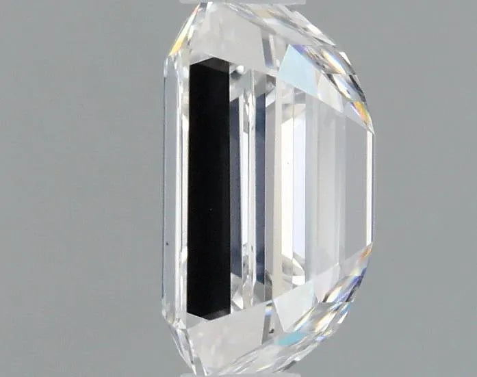 1.00ct Emerald Lab Grown Diamond (Colour D, Clarity VS2, IGI)