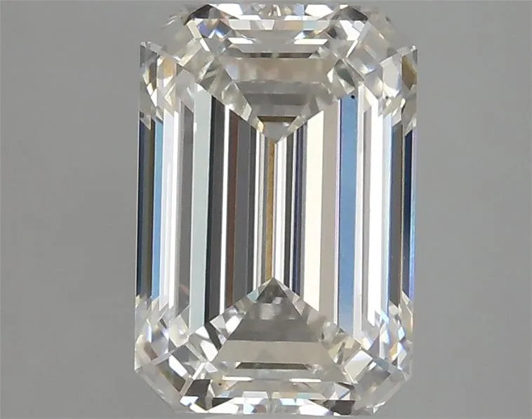 2.42ct Emerald Lab Grown Diamond (Colour G, Clarity VS1, IGI Certified)
