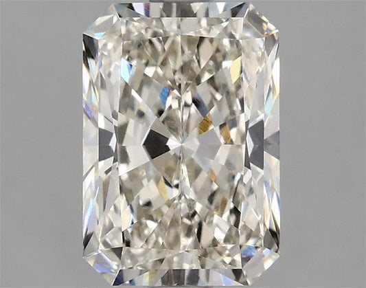 2.10ct Radiant Lab Grown Diamond (Colour I, Clarity VVS2, IGI Certified)