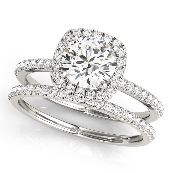 Round Royal Halo Engagement Ring